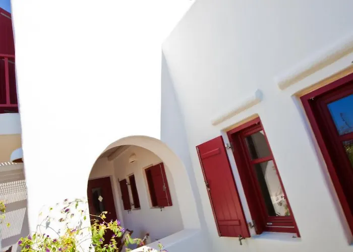 Villa Bay Naousa (Paros)