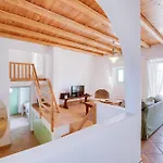 Villa Bay *