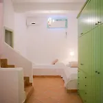 Villa Bay *