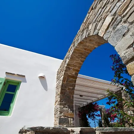 Bay * Naousa (Paros)