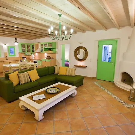Bay Villa