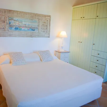 Bay Villa Náoussa